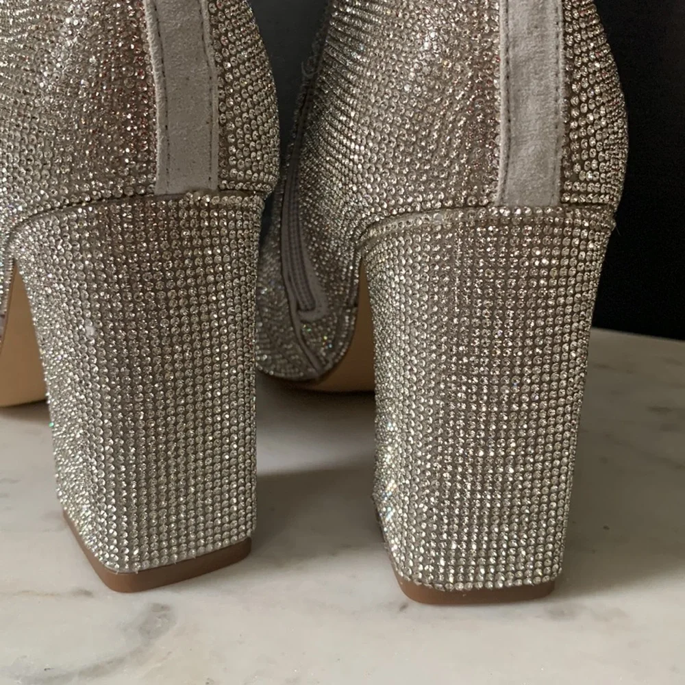 Madden Girl Flex-r Pointed Toe Block Heel Rhinestone Embellished Ankle  …